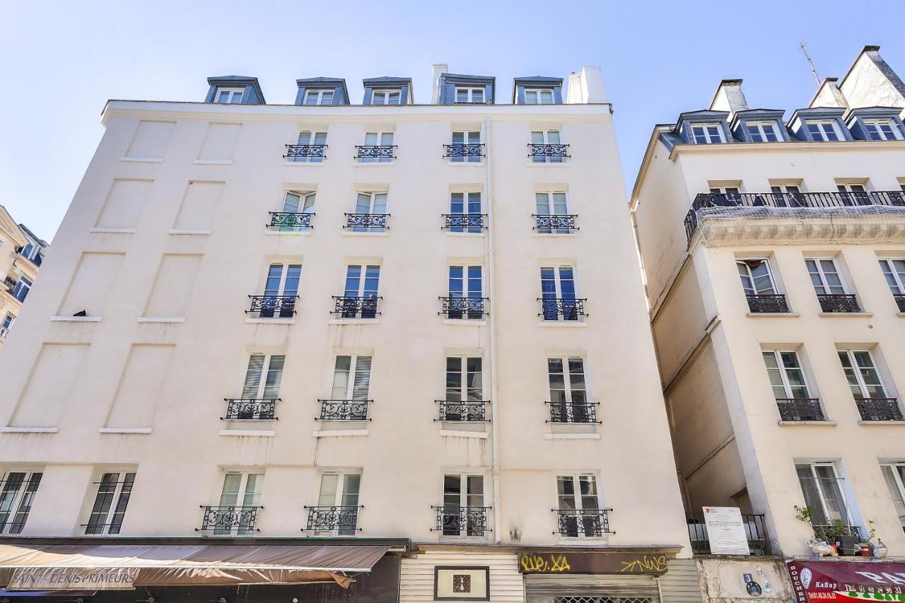 New And Bright Studio In The Heart Of *
